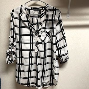 Neiman Marcus full sleeve top